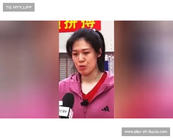 李盈莹康复训练取得新突破 负重深蹲挑战个人纪录展现强大实力 李盈莹康复训练取得新突破 负重深蹲挑战个人纪录展现强大实力